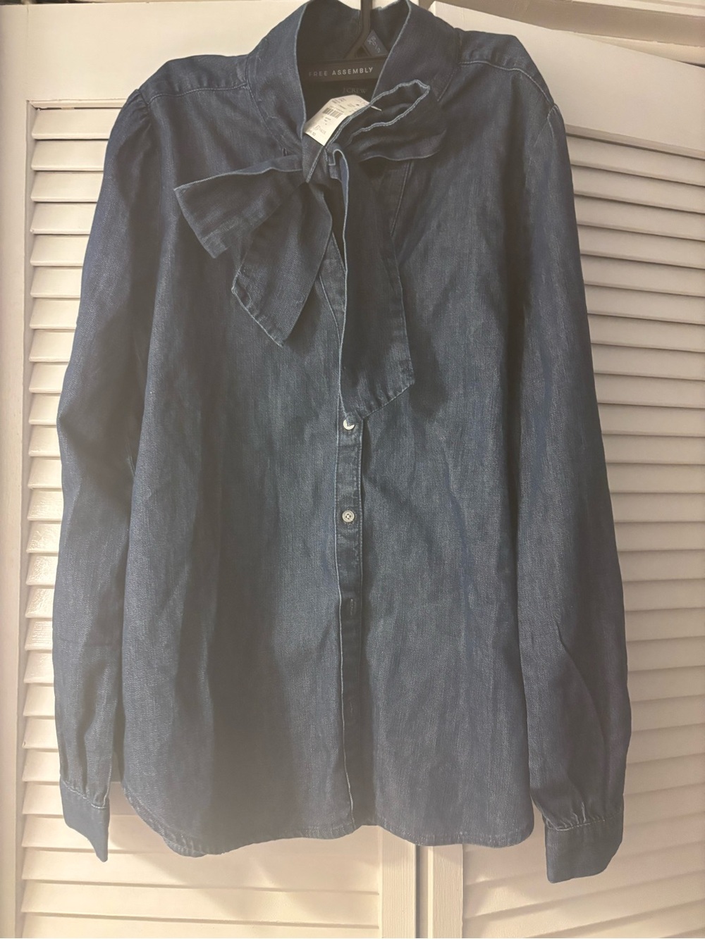 NWT J. Crew Denim Bow Top Blouse shirt sz Medium